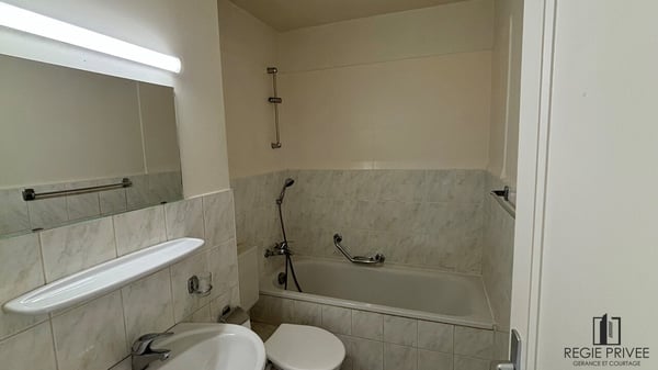 Appartement de 2.5 pièces avec balcon 4