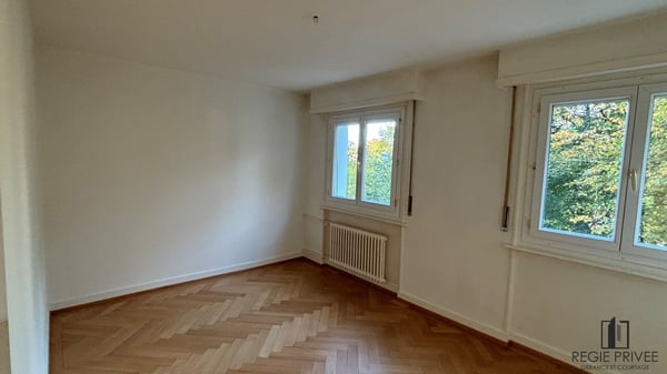 Appartement de 2.5 pièces avec balcon 3
