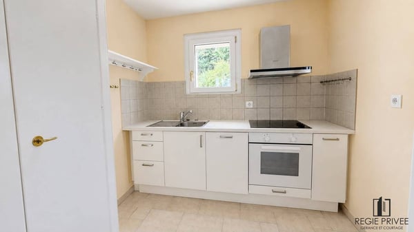 Superbe appartement de 2.5p. avec vue sur le lac 7