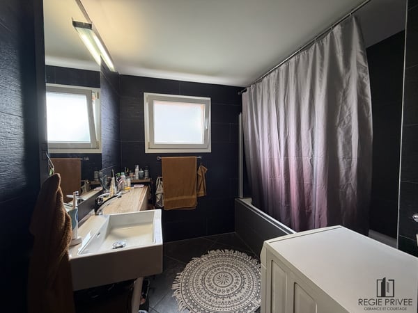 Bel appartement avec jardin et jacuzzi à Bottens 11
