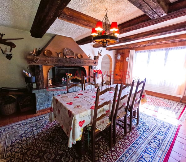 Chalet authentique avec vue panoramique au Val d'Anniviers 3