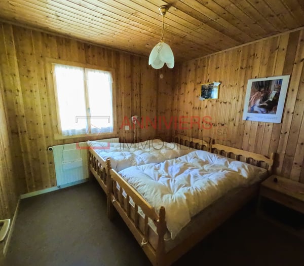 Chalet authentique avec vue panoramique au Val d'Anniviers 10