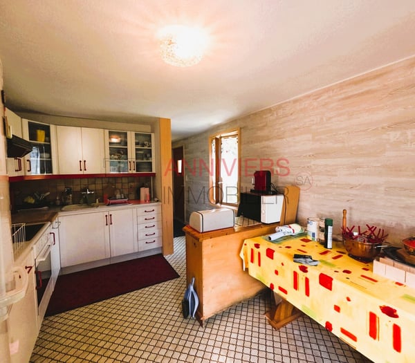 Chalet authentique avec vue panoramique au Val d'Anniviers 4
