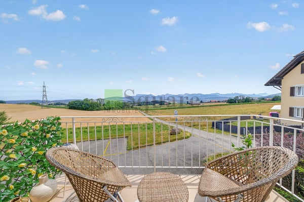 Magnifique appartement en duplex de 5.5 pièces avec vue dégagée 12