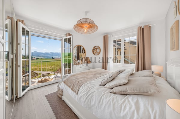 Magnifique appartement en duplex de 5.5 pièces avec vue dégagée 7