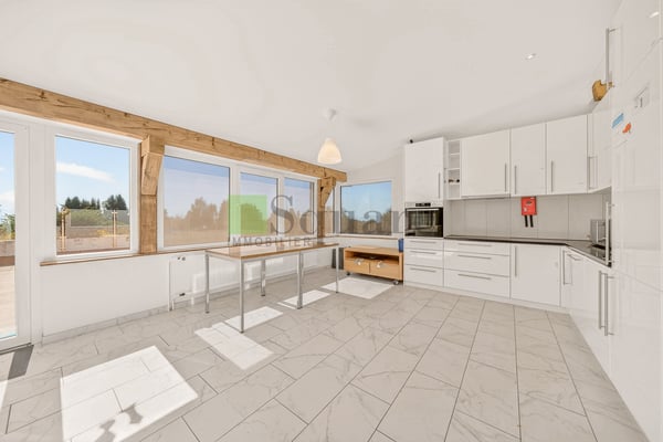 Maison locative de 7 pièces 12