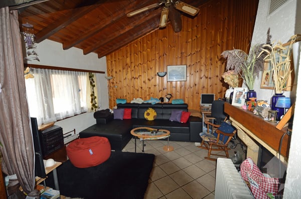 Maison villageoise à rénover 6
