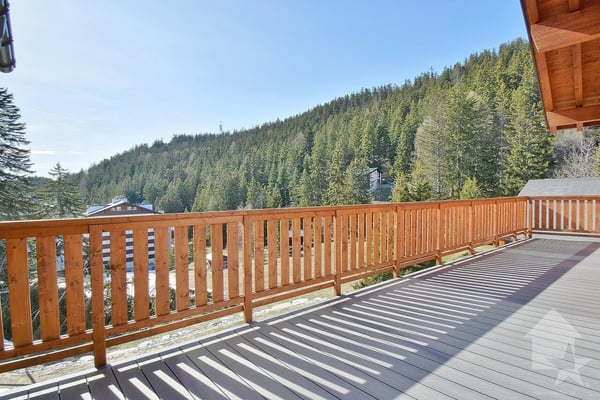 Magnifique immeuble de 3 appartements 6