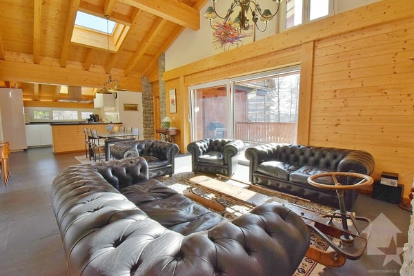 Magnifique immeuble de 3 appartements 4