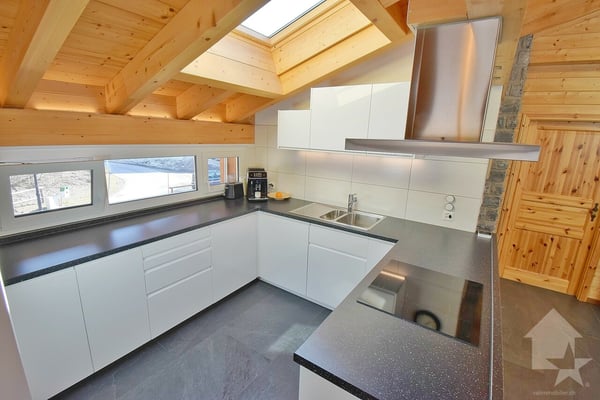 Magnifique immeuble de 3 appartements 10