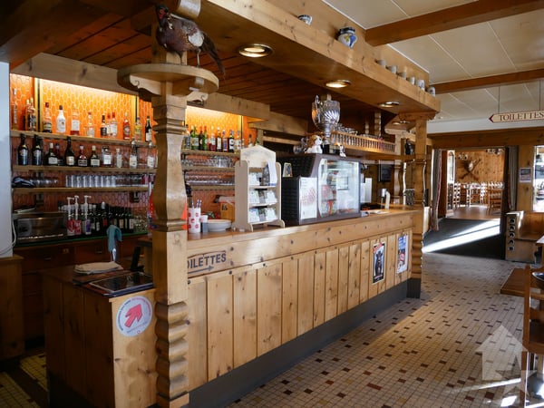 Bel établissement avec activité varié ! 13