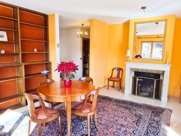 Magnifique chalet avec vue spectaculaire, niché dans un cadre paisible 8