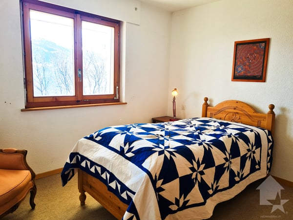 Magnifique chalet avec vue spectaculaire, niché dans un cadre paisible 5