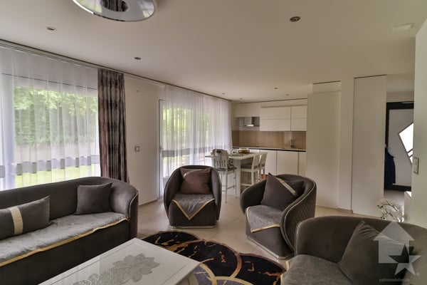 Belle villa composée de 2 appartements indépendants 6