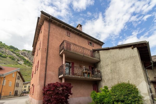 Maison villageoise à rénover entièrement 11