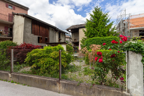 Maison villageoise à rénover entièrement 12