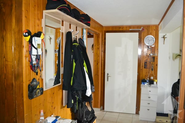 Appartement de 4,5 pièces de 80 m2 au 2ème étage d'un petit immeuble. 9