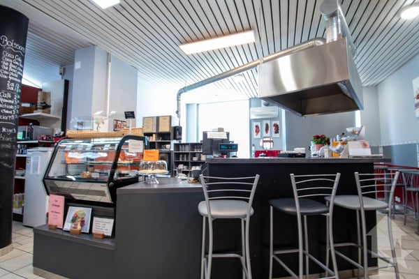 Vouvry, local commercial au centre du village 5