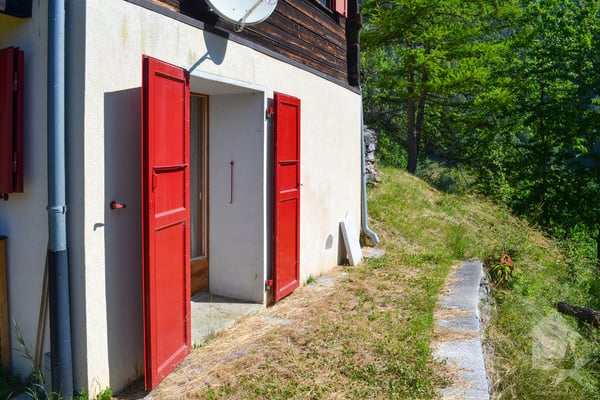 Appartement de 4.5 pièces de 119 m2 sur 2 étages, vue sur les alpes 13