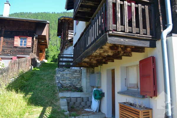 Appartement de 4.5 pièces de 119 m2 sur 2 étages, vue sur les alpes 1