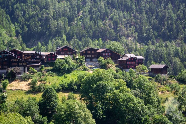 App. de 3.5 pièces de 63 m2 dans les combles avec vue sur les Alpes 13