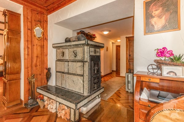 Appartement 4 pièces dans un bâtiment historique de la vieille ville 7