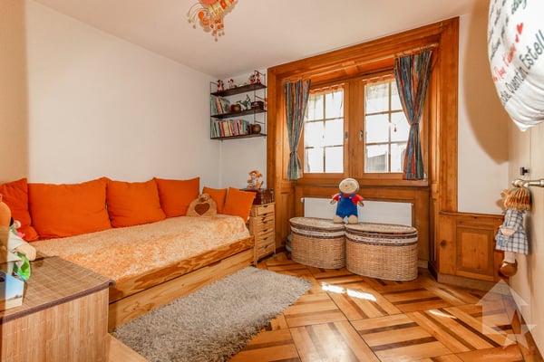 Appartement 4 pièces dans un bâtiment historique de la vieille ville 8