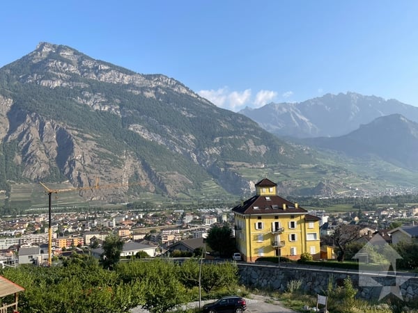 Appartement 4.5 pièces avec jardin de 325m2, nouvelle promotion 4