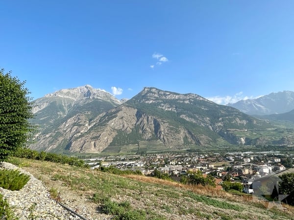 Appartement 4.5 pièces avec jardin de 325m2, nouvelle promotion 5