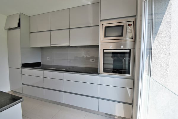 Attique de 4.5 pièces avec une grande terrasse et 3 places de parcs 6