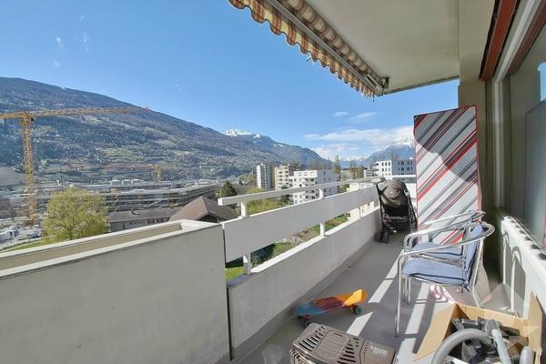 1.5 pcs avec une magnifique vue et 1 place de parc intérieure 2