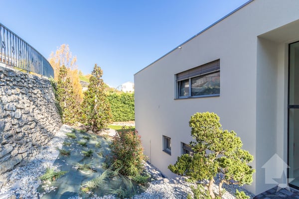 Spacieux appartement de standing 1.5 pièces avec jardin de 400 m2 3