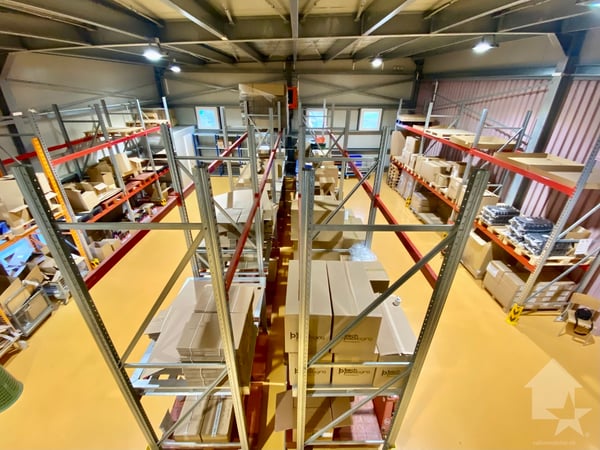 Halle industrielle de 5032 m3 + 32 garages box entre Sion et Sierre 8