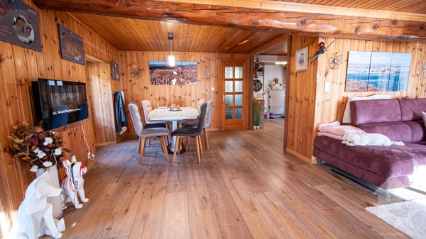 Grande maison avec local commercial au centre du village 8