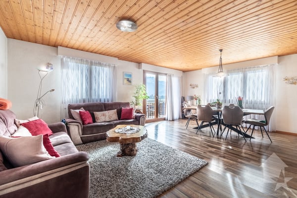 Immeuble mixte de 2 appartements et un atelier 8