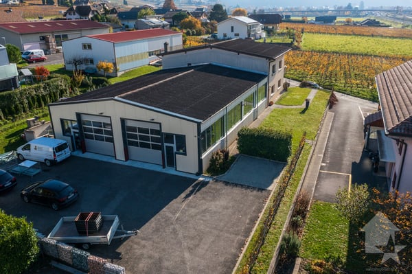 Immeuble mixte de 2 appartements et un atelier 1