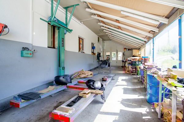 Opportunité : grand atelier de 137 m² avec second bâtiment, 98 m² 5