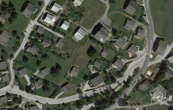 Terrain de 3730m2 en zone d'hôtel et habitat collectif 7