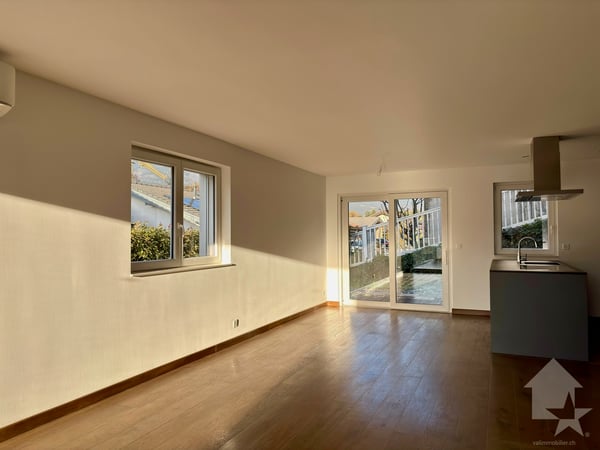 Spacieux 1.5 pièces avec une vue dégagée sur les Alpes 6