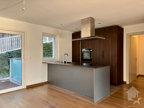 Spacieux 1.5 pièces avec une vue dégagée sur les Alpes 1