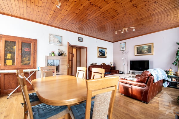 Appartement de 1.5 pcs dans la vieille ville de Saint-Maurice