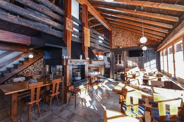 Charmant hôtel-restaurant 3 étoiles Sup entièrement rénové 5