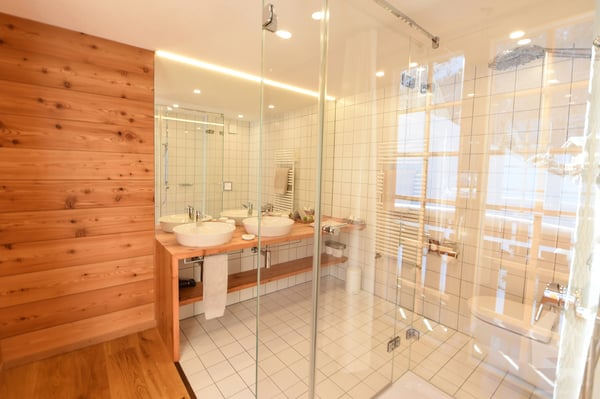 Charmant hôtel-restaurant 3 étoiles Sup entièrement rénové 9