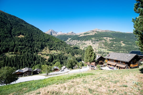 Très belle parcelle idéalement située pour résidence principale 5