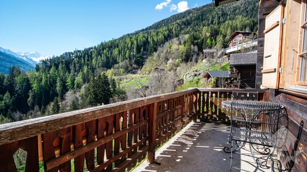 A Pinsec, adorable chalet au calme avec vue splendide sur la vallée 10