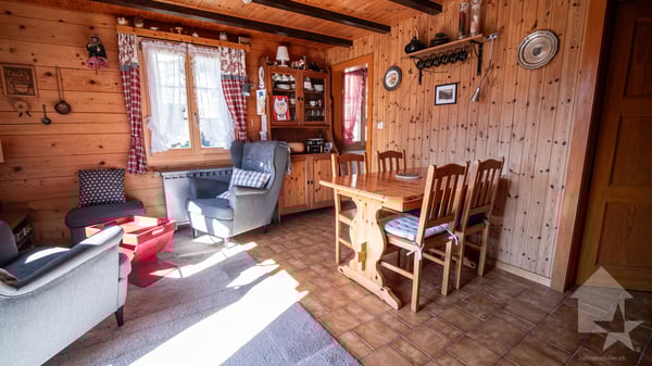 A Pinsec, adorable chalet au calme avec vue splendide sur la vallée 5