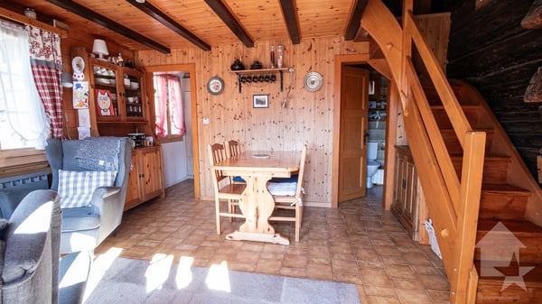 A Pinsec, adorable chalet au calme avec vue splendide sur la vallée 4