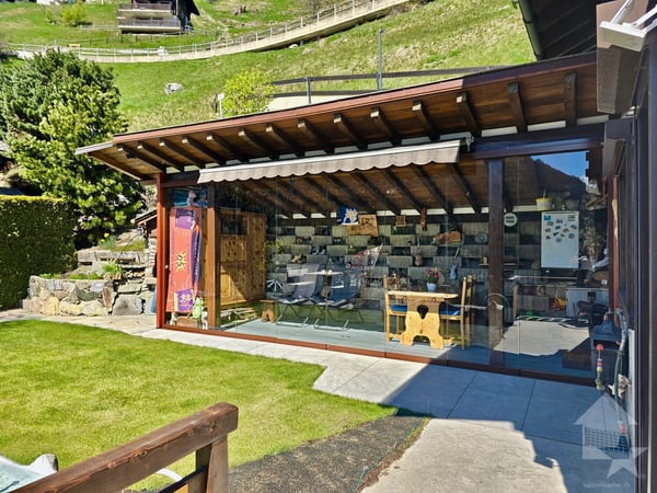 Magnifique chalet avec 2 places de parc extérieures 7