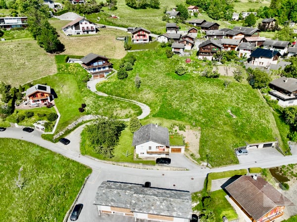Magnifique parcelle située dans un cadre privilégié à Icogne 1