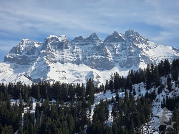 Champoussin, magnifique attique de 4.5 pièces 11